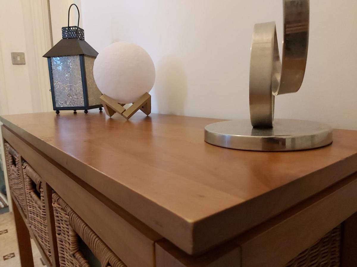 Sheffield City Centre , Free Wifi & Parking - Private Room - Shared House Esterno foto